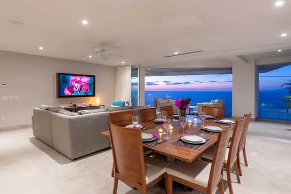4 BR Casa Indah Luxury 3400 SF Condo